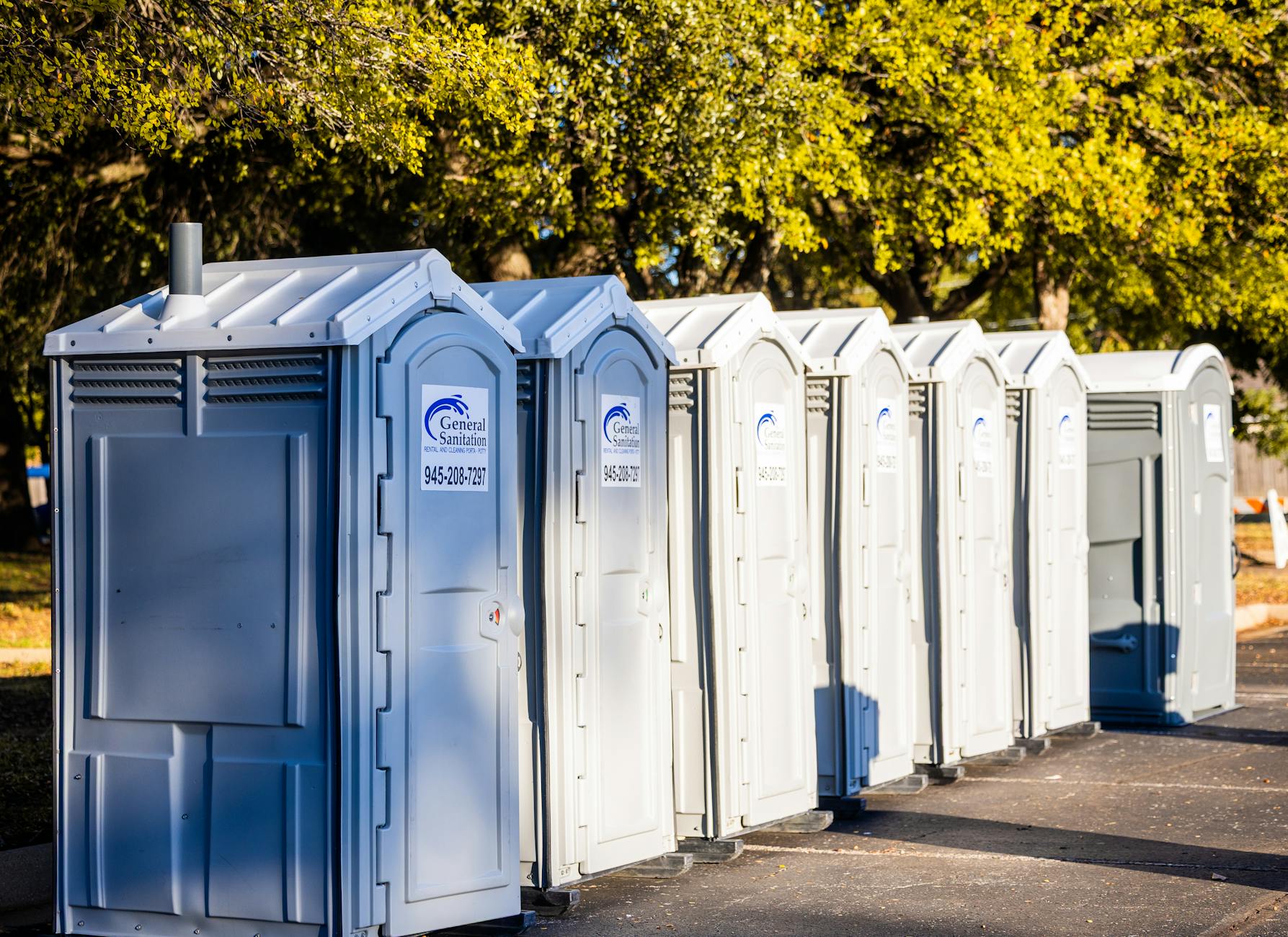 Restroom Trailer Cost in Norman: Complete Pricing Breakdown